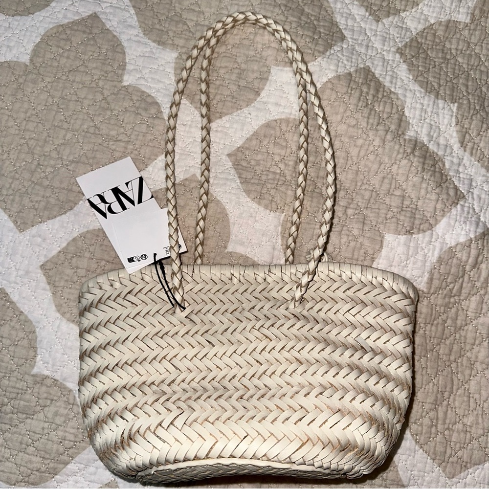 Price Firm - ZARA Leather Woven Tote Bag - Picture 8 of 15